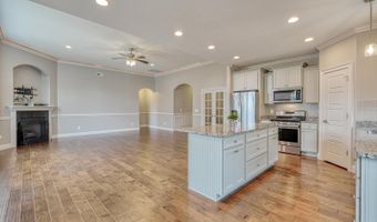 768 Sterling Dr, Boiling Springs, SC 29316