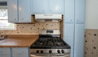 368 Grover Cleveland Hwy, Amherst, NY 14226