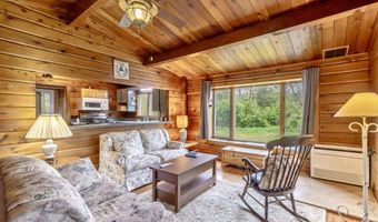 28 Hilltop Rd, Alburgh, VT 05440