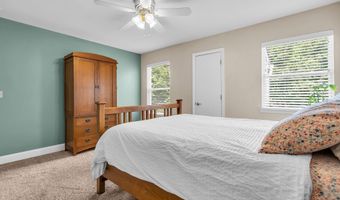 16 SHELLI Ter, Barnegat, NJ 08005