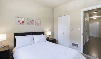 13875 SW MERIDIAN St 222, Beaverton, OR 97005