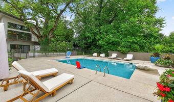 1980 Hillside Dr, Columbus, OH 43221