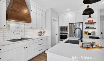 8326 Tantrum Dr, Allendale, MI 49401