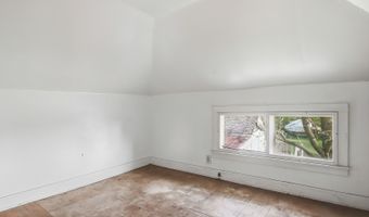 42169 N Lake Ave, Antioch, IL 60002