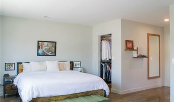 542 N Kilkea Dr, Los Angeles, CA 90048