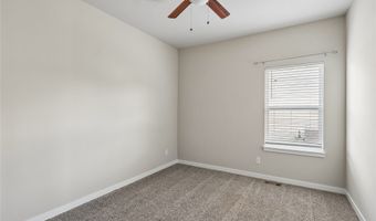 1112 32nd St SE, Altoona, IA 50009