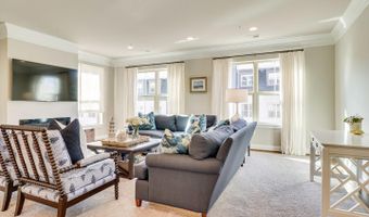 1318 S QUINN St, Arlington, VA 22204