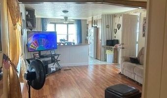 23 Bayview Park Ave, Middletown, RI 02842