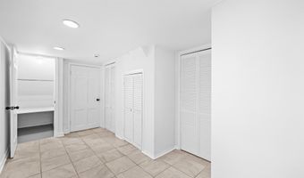 2420 I St NW, Washington, DC 20037