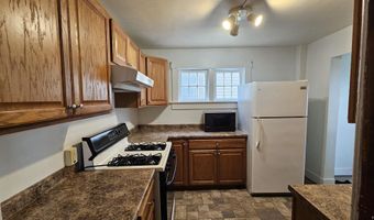 608 S Main St, Auburn, IN 46706