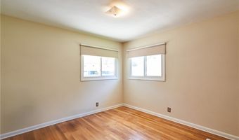 2620 Mogadore Rd, Akron, OH 44312