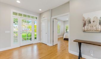 15109 2ND St, Aurora, OR 97002