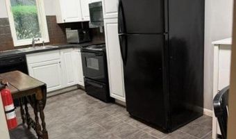 9 Village Way 1, Alloway, NJ 07462