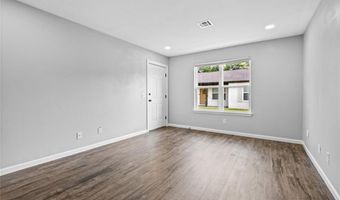 1306 SE C St, Bentonville, AR 72712