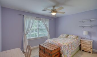 33 CHADWICK Dr, Dover, DE 19901