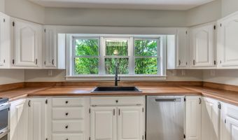 3935 Erwin Hwy, Afton, TN 37616