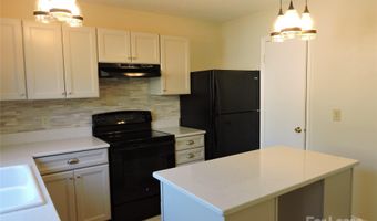 37 Elderberry Ln, Asheville, NC 28805