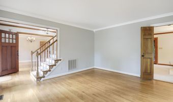 1012 New Dover Rd, Apex, NC 27502