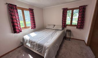 128 Mark St, Aurora, NE 68818