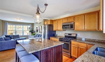 31 Streamview Dr, Cumberland, RI 02864