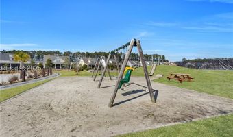 4 Fish Dancer Cir, Bluffton, SC 29910