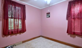 38393 N Lakeside Pl, Antioch, IL 60002