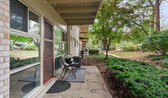 4367 AMERICANA Drive Unit F 104 F 104, Annandale, VA 22003