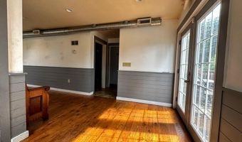 230 North St, Bennington, VT 05201
