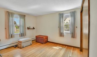 197 Hummingbird Dr, Berlin, CT 06037