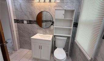 63 Norman Pl, Amherst, NY 14226