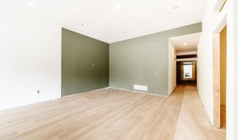 33 N Main St, Buffalo, WY 82834
