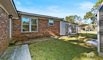 13545 Lyons Ave, Bayou La Batre, AL 36509