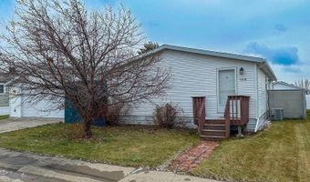 5105 Redcoat Loop, Bismarck, ND 58503