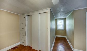 1107 N 3rd St, Bardstown, KY 40004