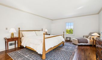411 Bennett Rd, Barnard, VT 05031