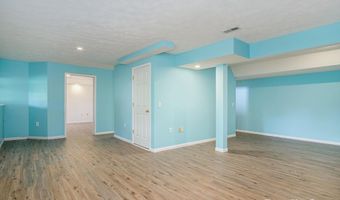 1055 Dogwood Meadows Dr SE, Ada, MI 49301