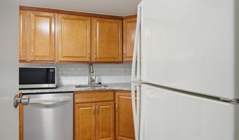 4606 CONWELL Dr 149, Annandale, VA 22003
