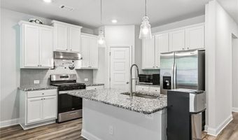377 Station Overlook Dr, Auburn, GA 30011