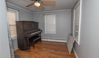 3 Luther St, Johnston, RI 02919