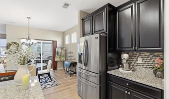 16 RACCOON Ln, Barnegat, NJ 08005