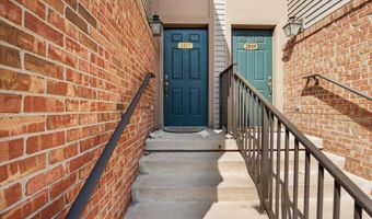 2817 Barclay Way, Ann Arbor, MI 48105