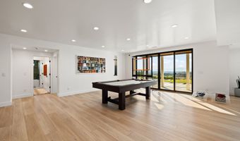 348 E HIDDEN LAKE Dr, Bountiful, UT 84010