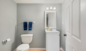 1450 Fox Ridge Ct, Arnold, MO 63010