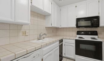 5649 Lake Park 301, La Mesa, CA 91942