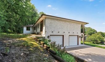 108 Hidden Meadow Rd, Apple Valley, MN 55124