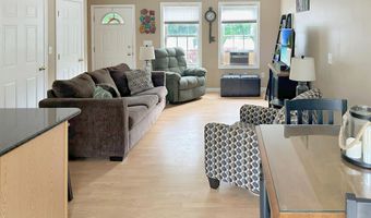 1016 State St, Bangor, ME 04401