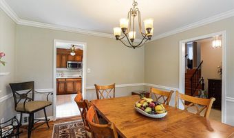 8710 LOWELL St, Bethesda, MD 20817