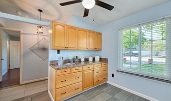 582 AQUATIC Dr, Atlantic Beach, FL 32233