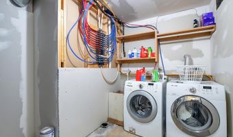 5240 E Ashton Ct, Bel Aire, KS 67220