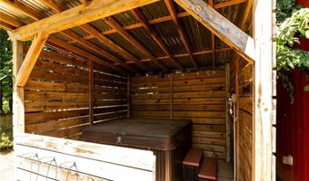 10 Ship St, Jamestown, RI 02835